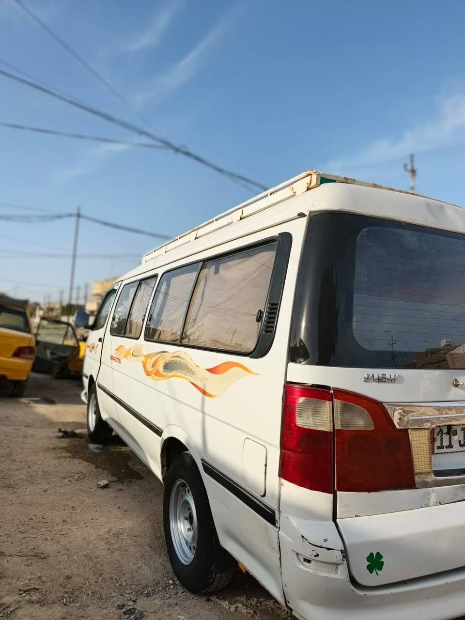 السلام عليكم فتون موديل ٢٠١٧ سياره جديده وجاهزة مكينه كيرحداديه كله جديد بيه صبغ باب سلايت رقم بغداد انكليزي السعر ٩٣ وبيه مجال مكاني كربلاء ***********
