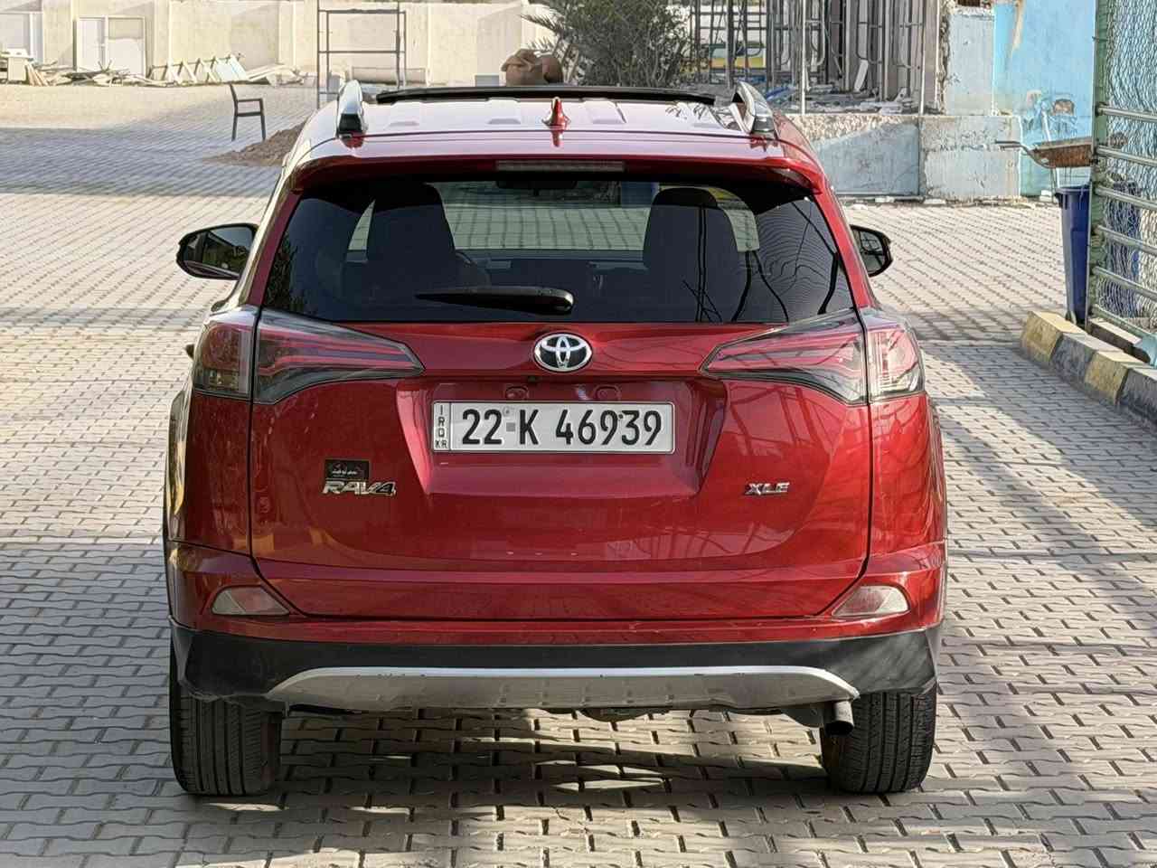 السلام عليكم . راف فور موديل 2017 فول مواصفات xle حادثها بنيد فقط بدون دواخل وبيهة بارد شبر بكصة القمارة اثر التحميل وممبين ماشية 85 مواصفات . سلايت شاشة وكامرا اصلية كروز سرعة تبريد بيانو صندوك كهرباء مكينة 2500 رقم اربيل باسمي هزة وسنوية كلها جديدة السعر 150 وبيهة مجال بسيط مكاني بغداد العامرية ***********
