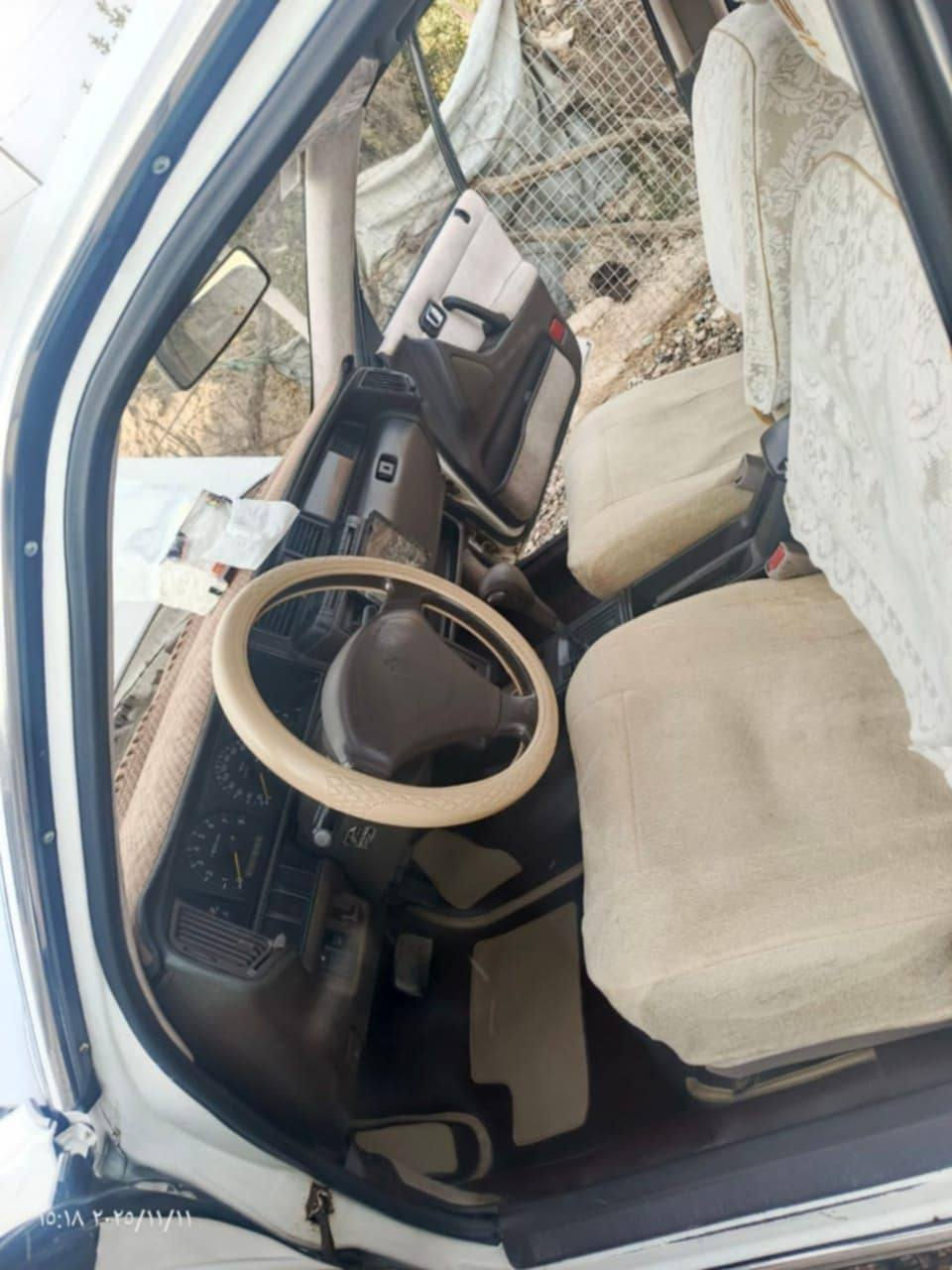 السلام عليكم
ارنب ياباني 🚗
💎اصلي يسار 👋
موديل 1992👋
رقم بغداد أوربي 👋 سنويه وهزه جديده 👋 
كاربون بانزين ⛽ شرط التحويل 🚦 
محرك وكير شرط 👋 
طخم تاير طخم امامي خلفي جديد 👋 
تبريد ثلج 🥶 مكيف الهواء 
📢 ظررها 3 قطع صبغ فقط وبدون دواخل شرط 👋 
🛑#السياره على وضع الشركة كلها 
🚨#السعر 105$💸 وبيها مجال 
#العنوان #الموصل #موصل_الجديده قرب جامع الايقظه شارع البطاريات 
🛑 1️⃣ اوقات العمل🕰️الاتصال من الساعه التاسعه صباحا الى الساعه العاشره ليلا🛑
🛑2️⃣بلتلفون قفل ماكو تعال ودفع سعر اليعجبك 🛑
#مكتب_ارض_السلام #لبيع_وشراء_السيارات 
🛑 #باداره/ سلام الراشدي 
***********📱كورك 📞
***********📱اسيا📞
