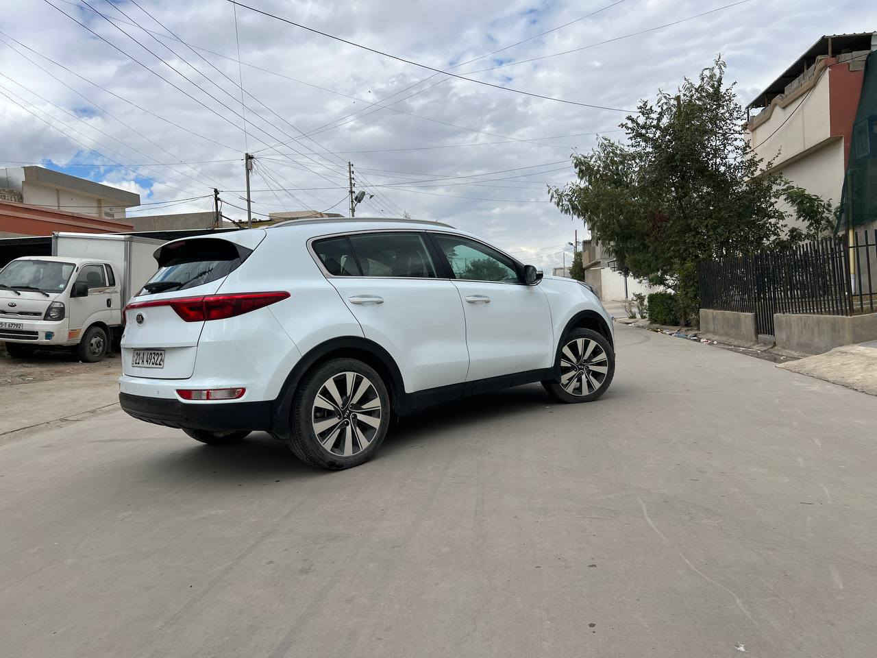 سلام عليكم كيا سبورتاج خليجي موديل2017رقم سليمانيه بااسمي سياره خليجي مواصفات الخليجية معروفه دفتر بانزين بيه سعر175رقم الموبايل*********** مكان السياره كركوك
