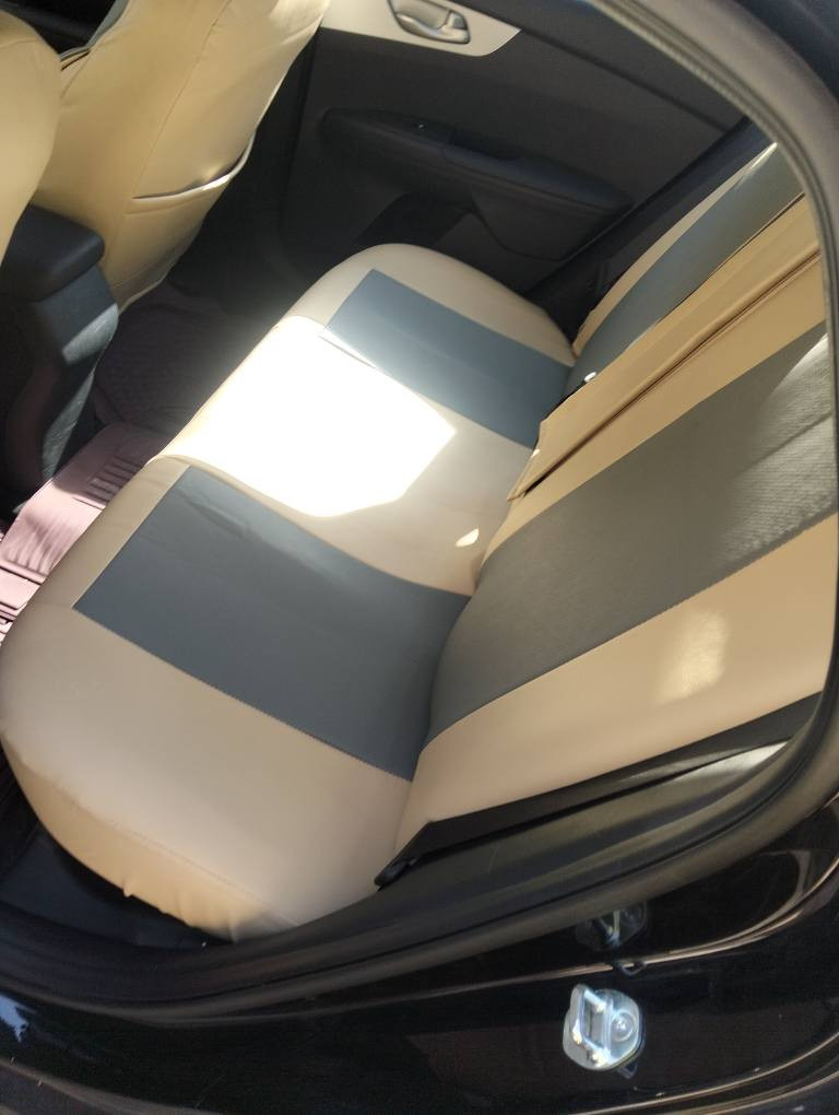 سلام عليكم
فورتي وارد امريكي

موديل 24

ماشيه 14الف
مكينه 2000
حادث بنيد فقط مرفق بالمنشور
سعر 153 
رقم هاتف ***********
