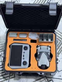 درون dji mini 3  جوستك شاشة ، مستخدم قليل كلش للتواصل واتساب وعلى الرق...