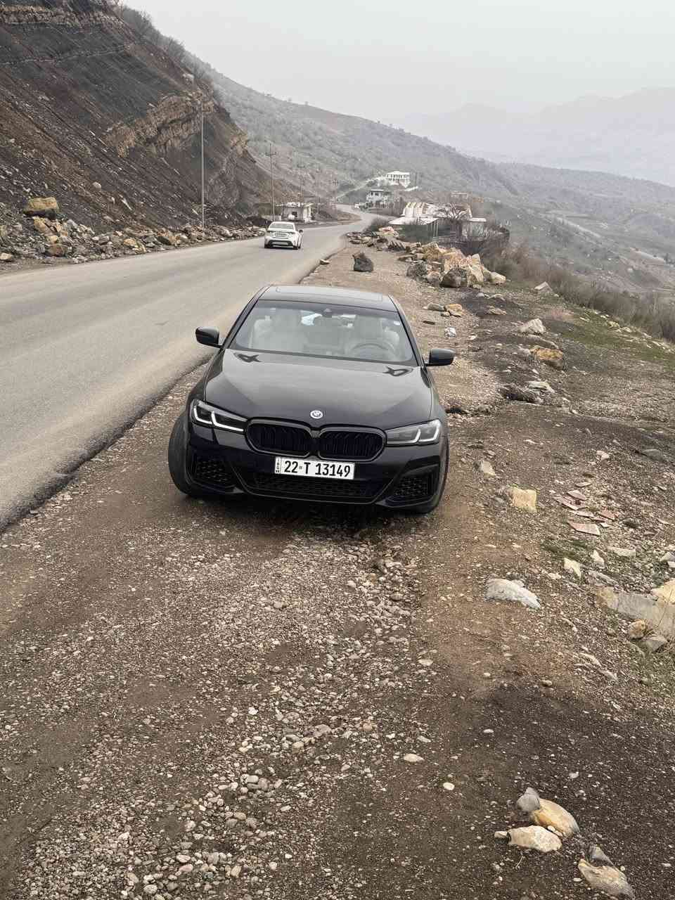 السلام عليكم بي ام 530i موديل2022 حادثها مرفق بالصور جاملغ وبنيد فقط بدون دواخل سطحي بدون ايرباك ماشية53 داخل ابيض صفر مسج رقم اربيل بأسمي السعر315 وبيها مجال فول مواصفات فتحة داتو شو هيترات ستيرن وكشن وباقي المواصفات ***********
