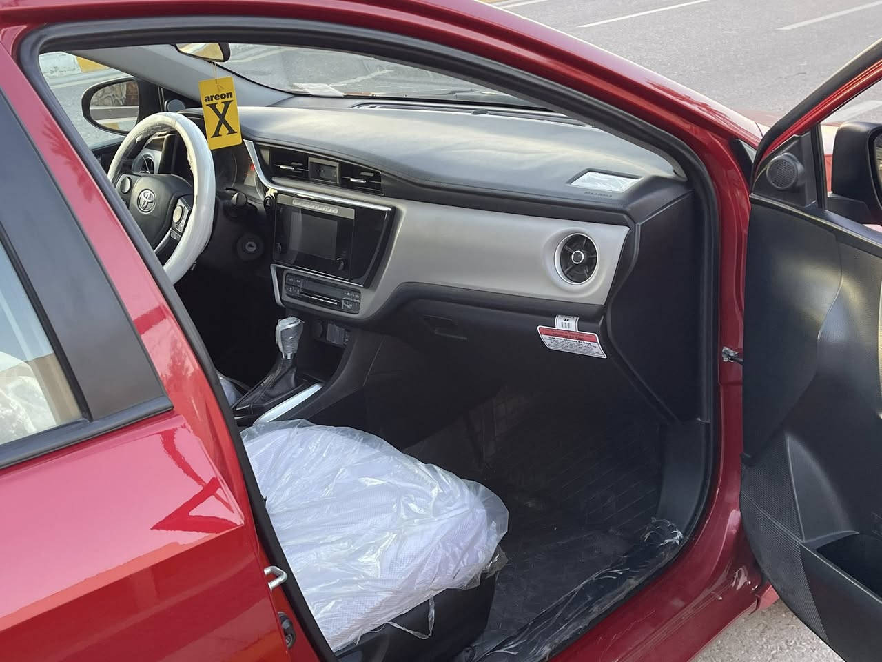 سلام عليكم  كورلا 2018بسمي تحويل ثاني يوم سنويه جديده2030 هزه جديده تخم تاير تخم ويل مكينه وكير كفاله تدفئه تبريد داخل لونين مواصفات Le معروفه حجر ورادار  السعر 138 بي مجال الرقم ***********
