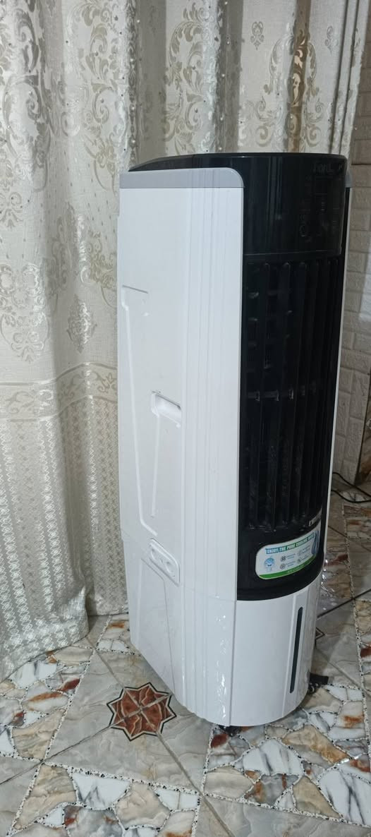 مبرده للبيع سعر 225 وبيها مجال للتواصل عله هذا الرقم عنوان حله عوفي ***********
