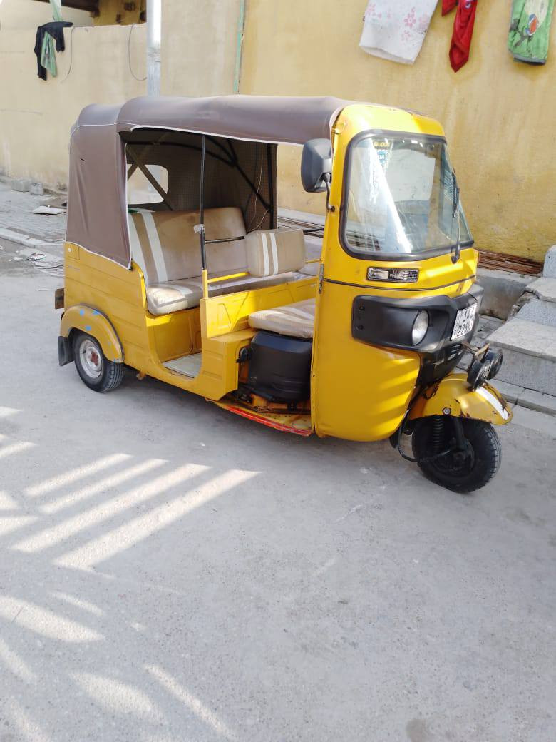 سلام عليكم تكتك موديل عشرين رقم وسنويه بسمي بخمسه وبيه مجال حك جيه مكاني حيانيه دور شرطه رقمي ‏‪***********‬‏
