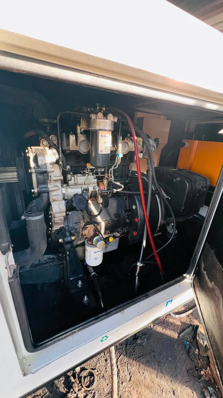 بيركنز 3بستم 30kv للبيع  
***********

