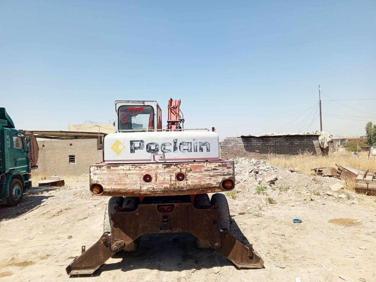 بوكلن موديل 86 كهربائي
مع جك همر موتوبير
نظيفه ابلادي
رقم ألماني ديالى
سنويه عظم
السعر 105ورقه قفل
للاستفسار
***********
