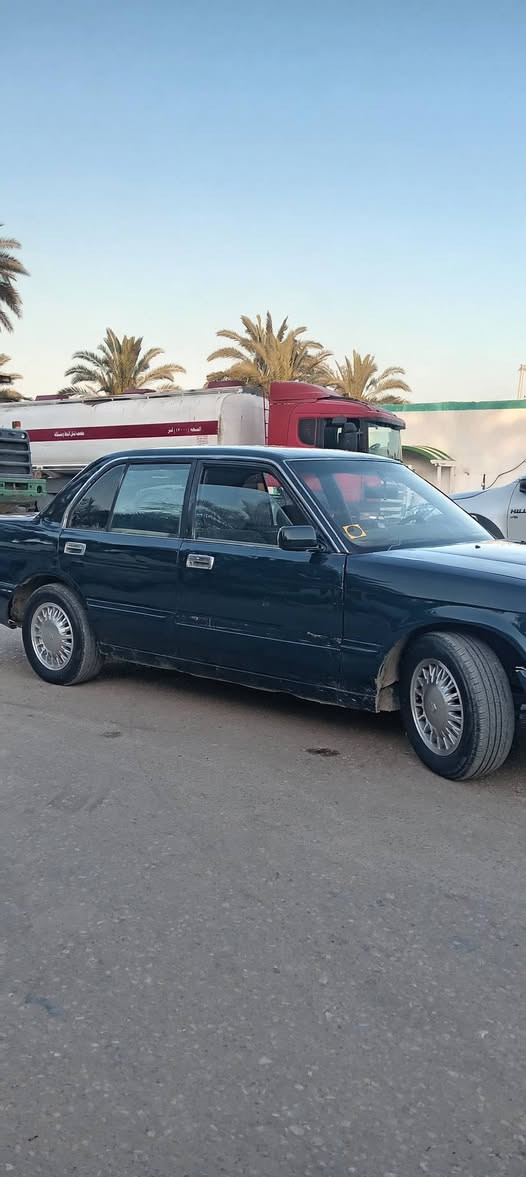 السعر 35 قفل 
كير محرك مكفولات
السياره بيها تجيه. خفيفه
مكاني بالحله
***********
***********
ملاحظة ما اراوس ما اراوس بييع فقط بييع فقط
