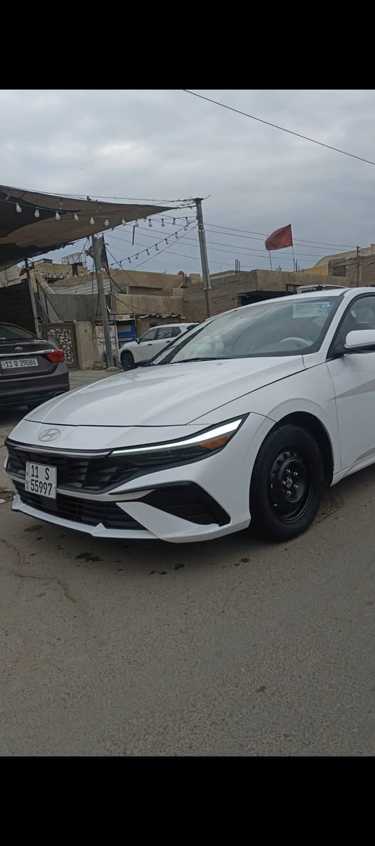 سلام عليكم هونداي الانترا موديل 2025
سياره فول مواصفات للخير فتحه تحكمات تشغليل عن بعد رادار خلفي وامامي تدفه بل كشنات سياقه ذاتيه  مزوعه مواصفات سياره خير من الله ماشيه ١٢ الف بعدها جديده حادثها ٣ قطع بجم  سياره دوشمه جديده تخم ويل وتاير كله جديد داخل السياره كله حراري مشتغله سياره متعوب عليها
ملاحظة رقمها مميز (55997) بغداد بسمي
سعرها 170 مكاني بياع  رقم الهاتف ***********
