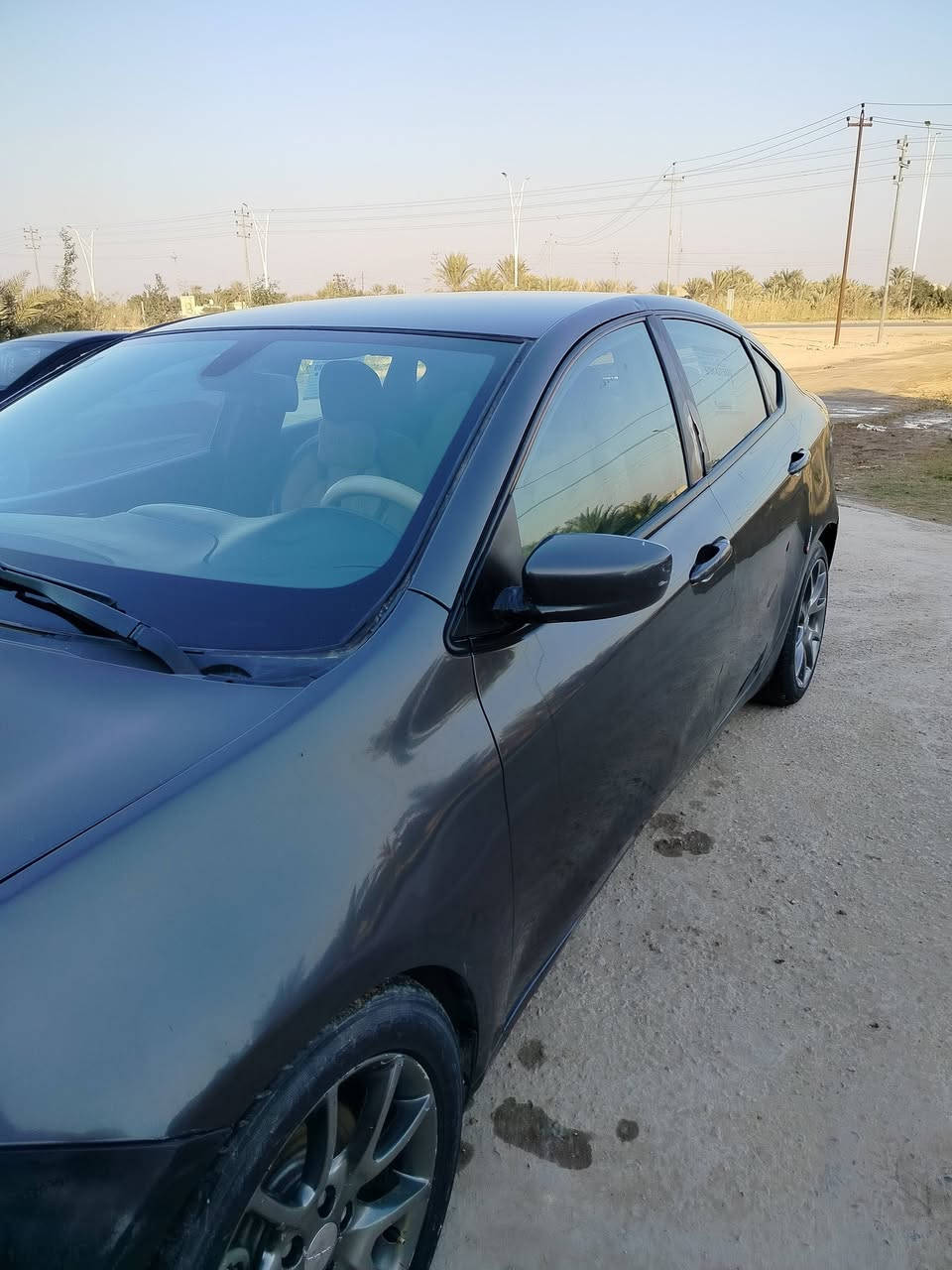 دارت موديل 15رقم بصره مشروع وطني سنويه وهزه جديده ضربة خفيفه جاملغ خلفي وبيها تبديل  باب خلفي  مكينه 2400مرغوب ويل كب وتخم تاير السعر 75 مكان ناصريه مركز ***********
