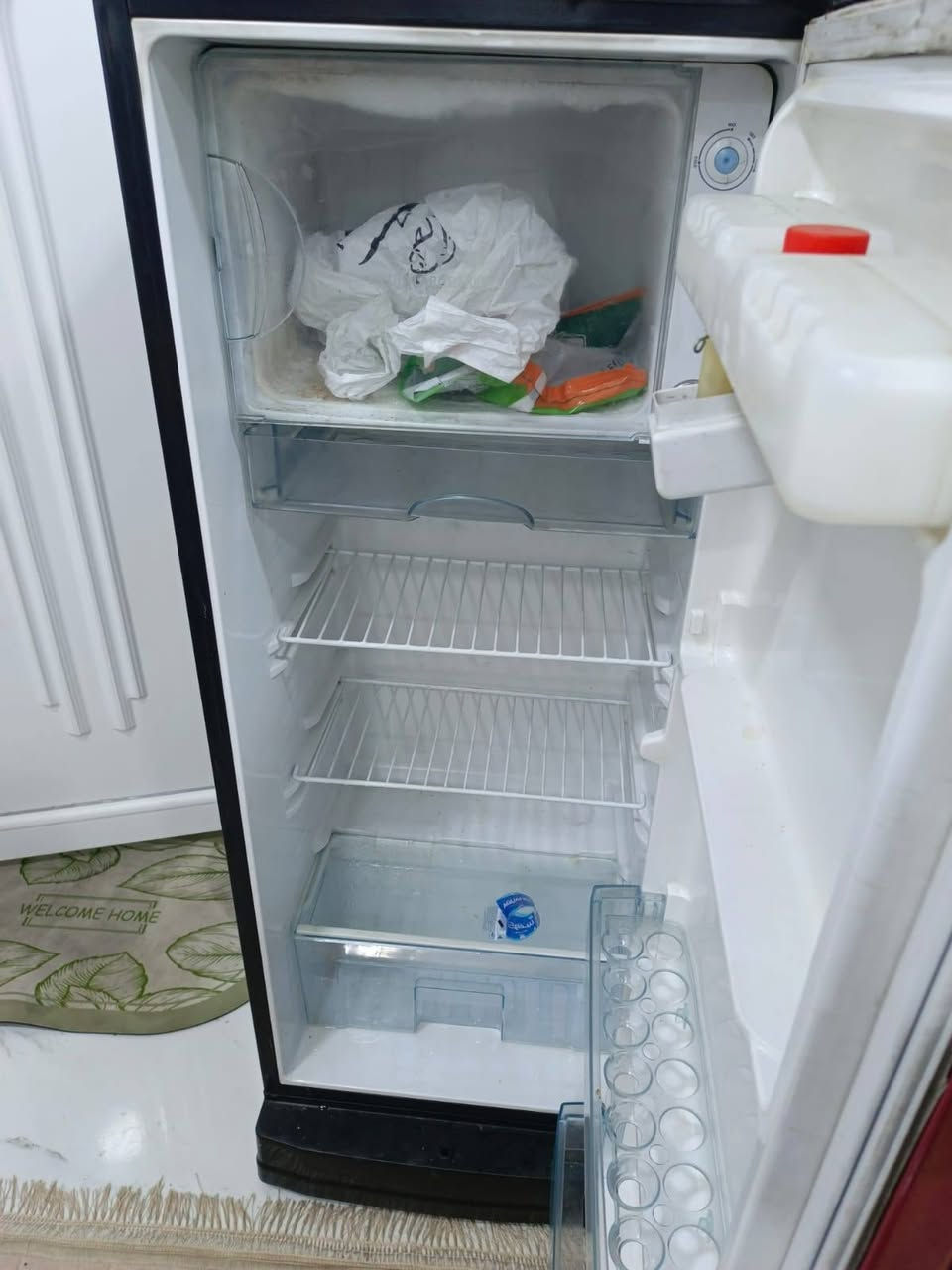 السلام عليكم اغراض بيت للبيع نظافه فول ***********بغداد مدينة الصدر
