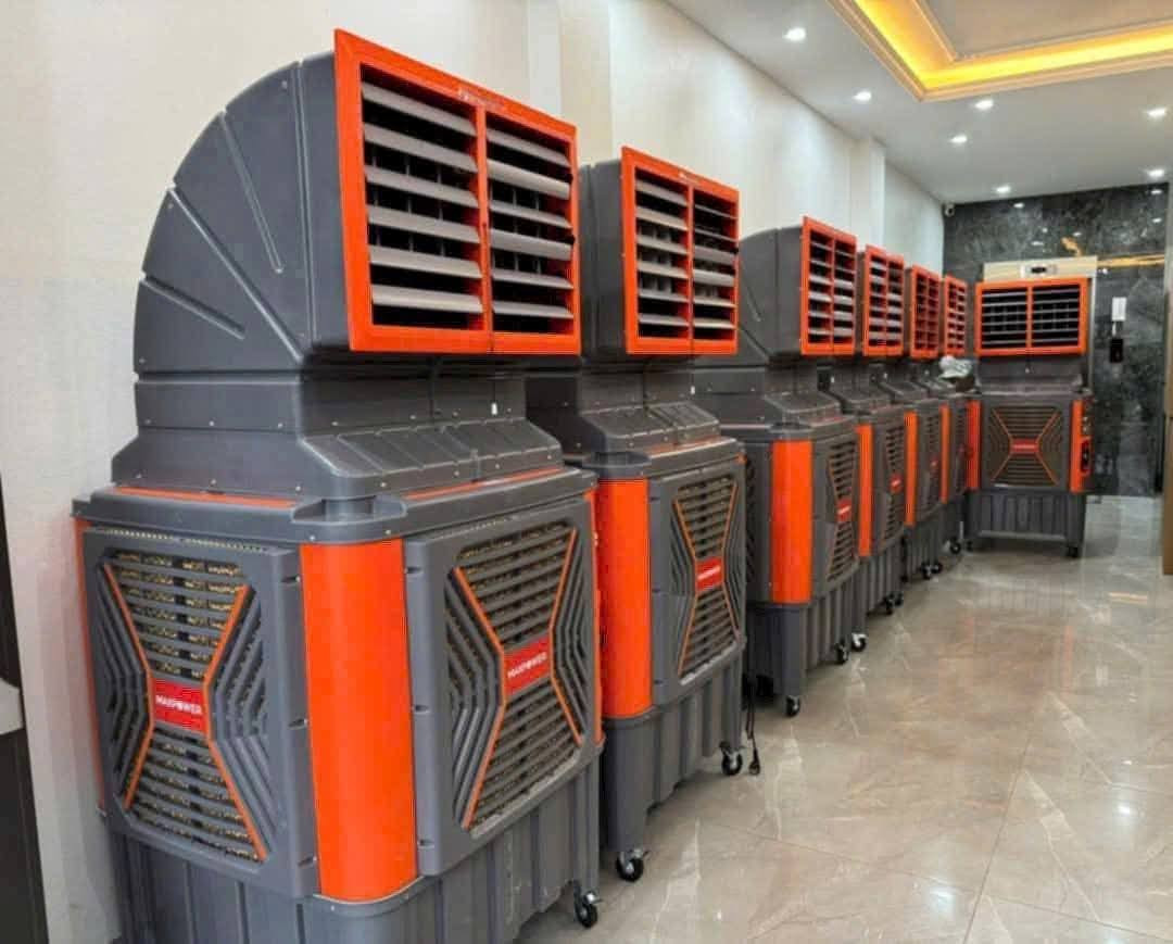 مبردة هواء ❄️❄️ دايكو ❄️❄️ كل احجام متوفره 
اقهر حر الصيف💦🌡️🌡️ مع مبردات ❄️الريان❄️ سوناتا عرض خاص حجم الكبير الشبح
🥇جودة ممتازة  بمواصفات  عالية متوفر نوع الخرطوم 
🥇بلاستك مقاوم لأشعة الشمس متوفر نوع شلال
🥇ماطور قوي ب3 سرعات متوفر عدت انواع وحجام
🥇قوة دفع هواء عالية 
🥇ضمان سنة حقيقي 
🥇نضام اقتصادي موفر للكهرباء تحتاج الى نص امبير فقط
🥇شاشة وريموت مع أعادة تشغيل تلقائي عند الأنطفاء 

🥇حلفة سليلوز خشبية مع مانع رطوبة  
 الحجم الكبير  رقم حجز بي وتساب *********** توصيل بغداد والمحافظات ٠٠٠٠
