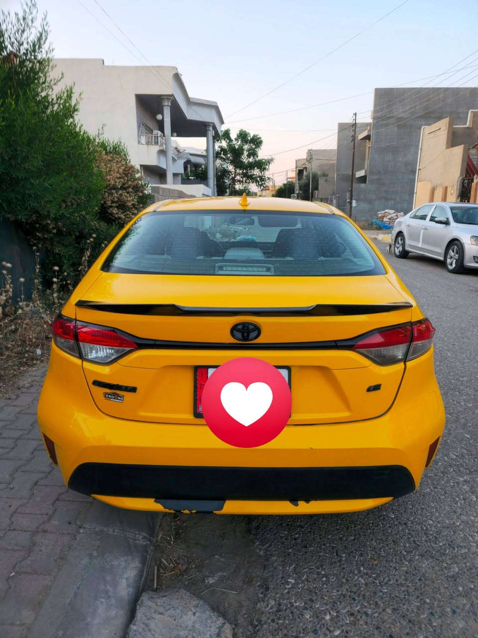 كورلا ٢٢ 
ماشية ١١٠ الف كم
رقم كركوك 
مواصفات LE  محرك ١٨ 
بيها منضومة غاز  وبطاقة وقود 
ضرر ٣ قطع باب السايق و الورا  و الجاملغ الخلفي بدون دواخل بدون ارباك بجم كبس  
*********** واتساب
