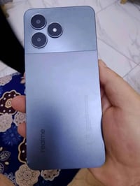 ريلمي نوت 50 • ١٢٨ • عيب بالشاشة
