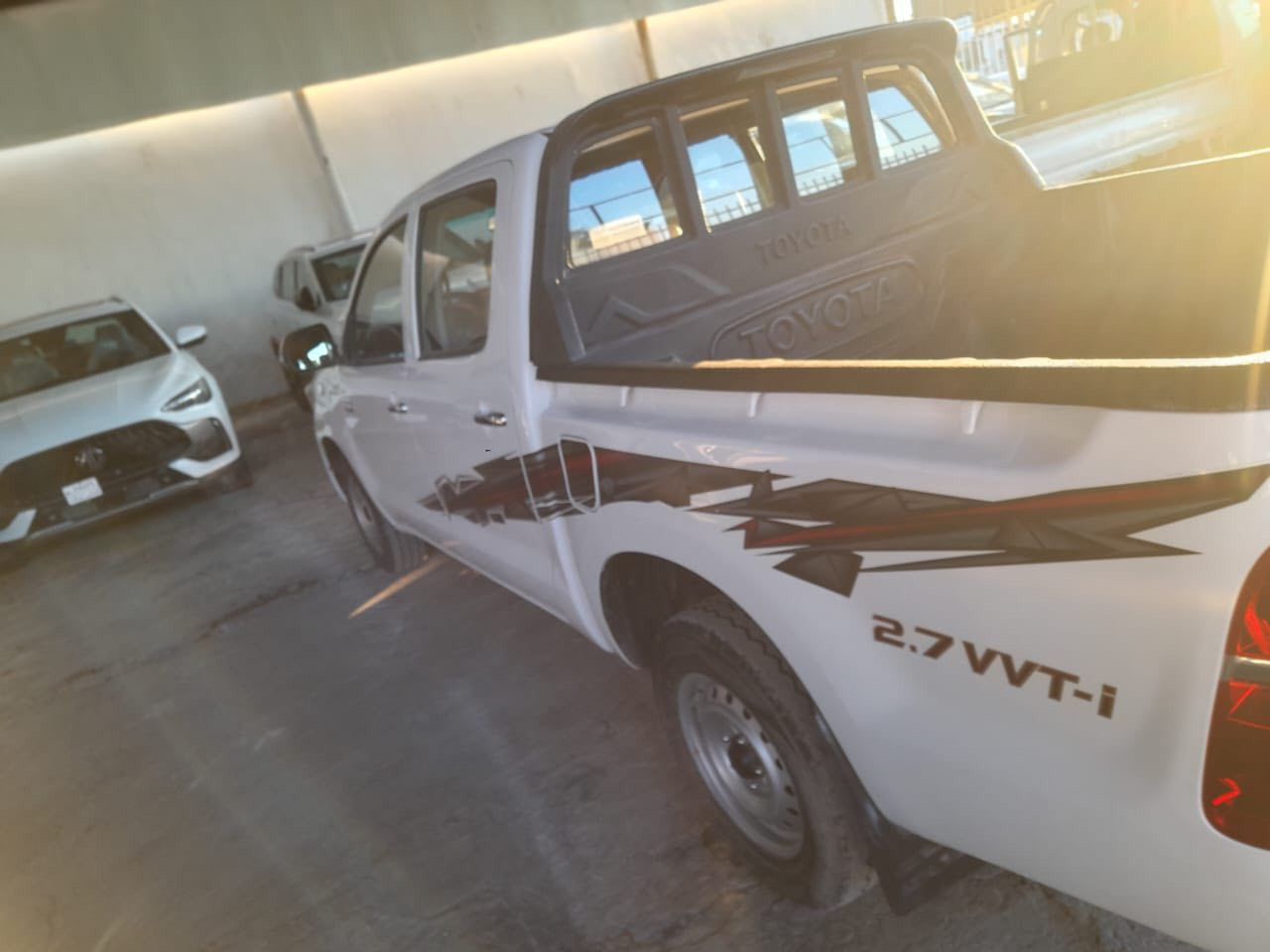 للبيع فقط …
هايلوكس 2013 ( عُماني )
رقم سليمانيه الانگليزي بأسمي 
كير عادي 
ماشيه ( 155 الف )
السعر 185
مكانها سامراء 
***********
