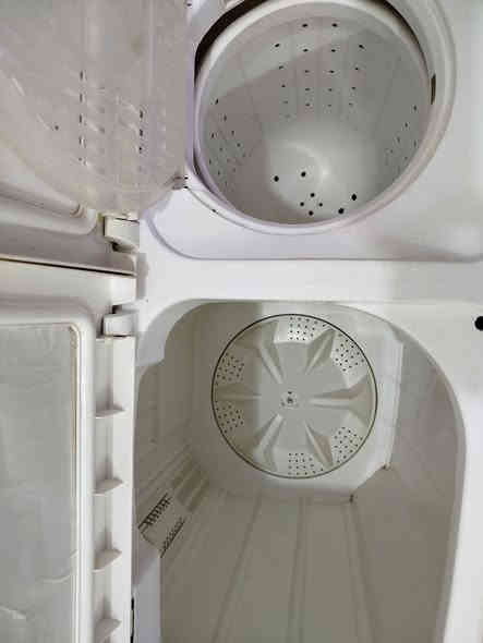 للبيع غساله ابلازمه حجم وصط جاهزه غسل وتنشيف مابيه نقص 
سعر 90  مكاني كربلاء حي العامل 👈*********** واتساب وماسنجر موجود ***********
