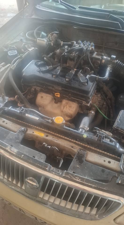 سەنی یابانی مۆدێل 2004 گێڕ ئۆتۆماتیک هەزەی نوێ تایەی نوێ سەنەوی تا 2030 نوێیە بەس مەکینەکەی دەنگی تیایە سعری 98 معامەلە ***********
