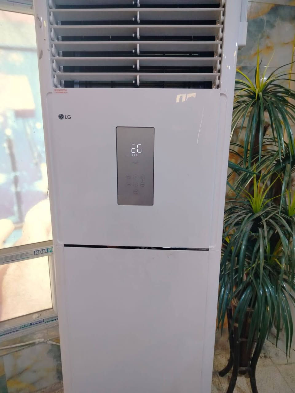 عمل اليوم غسل سبلت عامودي نوع ميديا يعمل بغاز R22 وتنصيب سبالت نوعLG يعمل بغاز 410مع الفاكيوم  ان شاء الله ينال اعجابكم
***********
‏‪0773 540 1051‬‏
يوجد وتساب 
اللهم صل على محمد وال محمد
