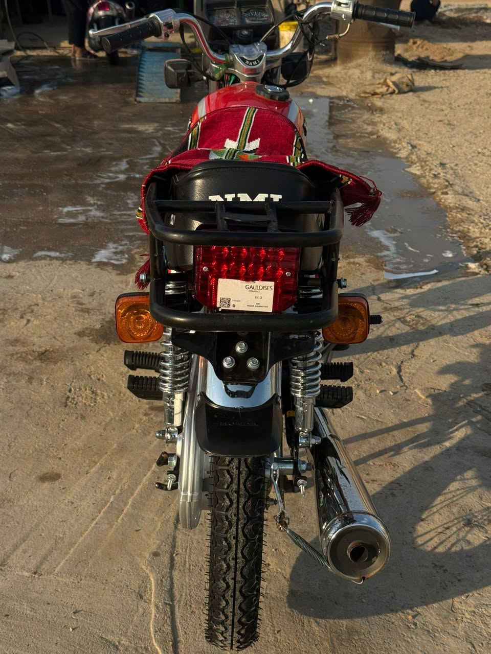 سلام معليكم دراجه البيع 2056 صاله سبوع وراق سكنر مليون بيه مجال ***********
