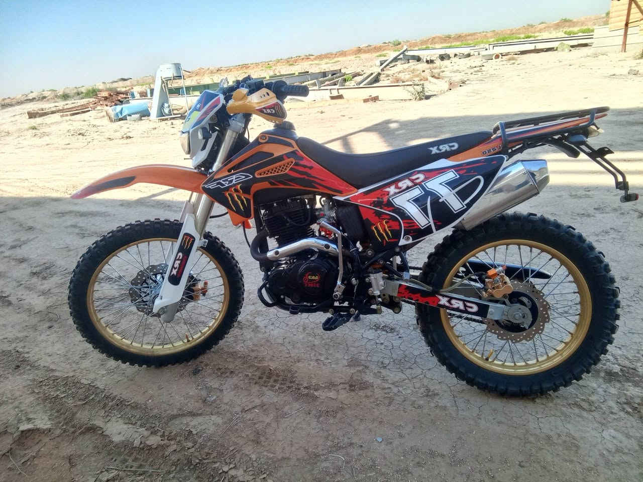 قفاز crx  حجم 250  اوراق سكنر  ماشي 4000 KM  بحالة الوكاله نضافه فول 

المكان الديوانيه ناحية نفر

رقم ***********

