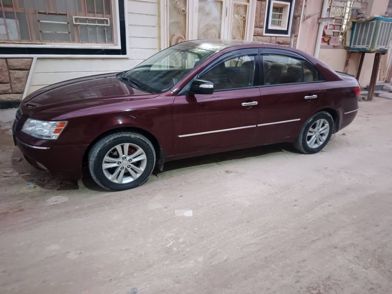 سلام عليكم ورحمة الله
سوناتا مديل 10 أمريكي لون ماروني 
رقم أربيل بسمنه سنويه جديده 
سياره جاهزه كير مكينه حداديه جدد 
تراي زيرو شرط 
ماشيه ١٤١ سياره جديده 
حادث الأمريكي  باب خلف سياق وشويه من جاملغ 
مصبوغة جهة سايق والبنيد بسبب جارد شرط بدون معجون 
السعر 115وبيها مجال شي قليل 
مكان كربلاء المقدسة
رقم ***********
