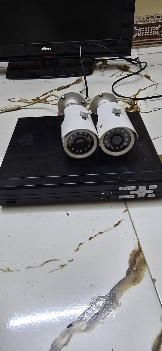 جهاز dvr للكاميرات مع هارد 300 كيكا مع  كاميرات عدد 2 شغال كامل ما بي اي عيب
سعر 40 الف بدون الوايرات والتوصلات والمحولة
واذا اتريدة كامل مع الوايرات والمحولة 50 الف

عنوان كركوك ، روناكي قرب جامع ذي النورين 
*********** كركوك, العراق
