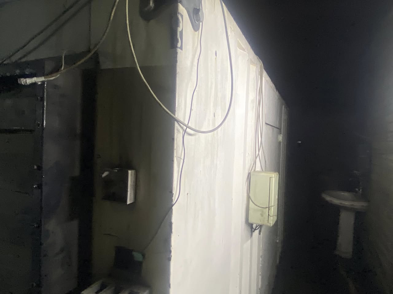 ‏سلام عليكم مولدة فيكم للبيع 120 مولدة كل شيء ما أبيها لا دخان لا تبخير راس توليد 250كيف ￼الاستفسار ***********
