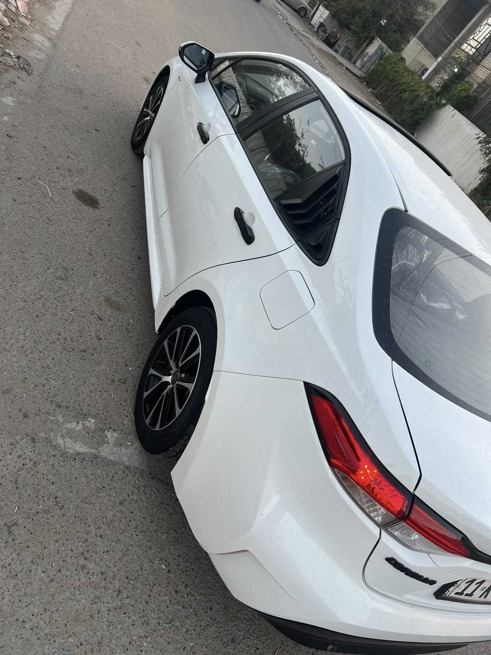 السلام عليكم
للبيع كورلا 2025 

شكل الامريكي بأسمنا

السياره مكفوله بيها طخه مال تحميل بالناقله بالجاملغ الخلفي 

الايمن موظحها بالتصوير الباقي مكفوله من صبغ وتبديل وبارد

السعر النهائي 155 

ماشيه ١٥  الف كم

داخل مخمل  

مكاني بغداد العامريه 

للاستفسار ***********
