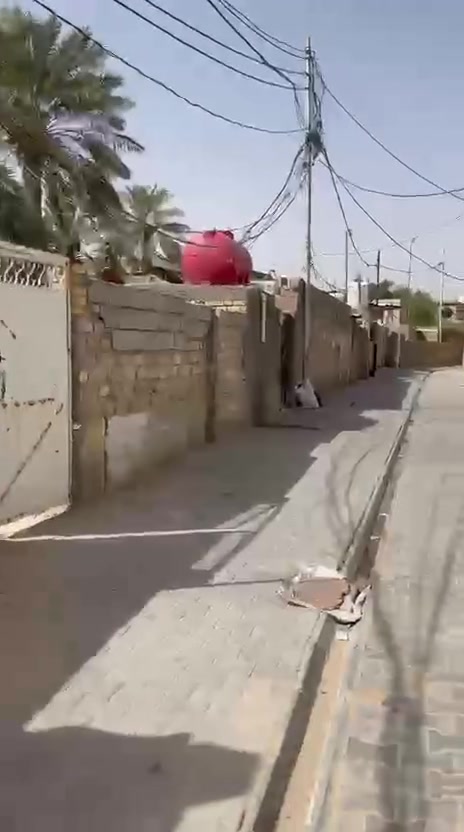 مكلف بنشر بيت طابقين للبيع مسلح في منطقة الصياغ 
مساحه 150 متر للاستفسار عله هاذه الرقم ***********
