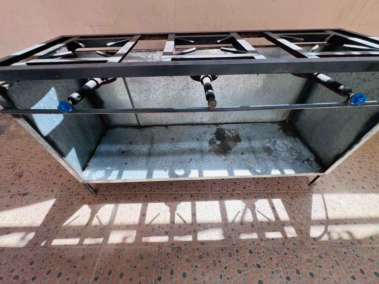 طباخ مطاعم ثلاث عيون مستخدم شي قليل شرط شغال
السعر 160
للتواصل ع ***********
