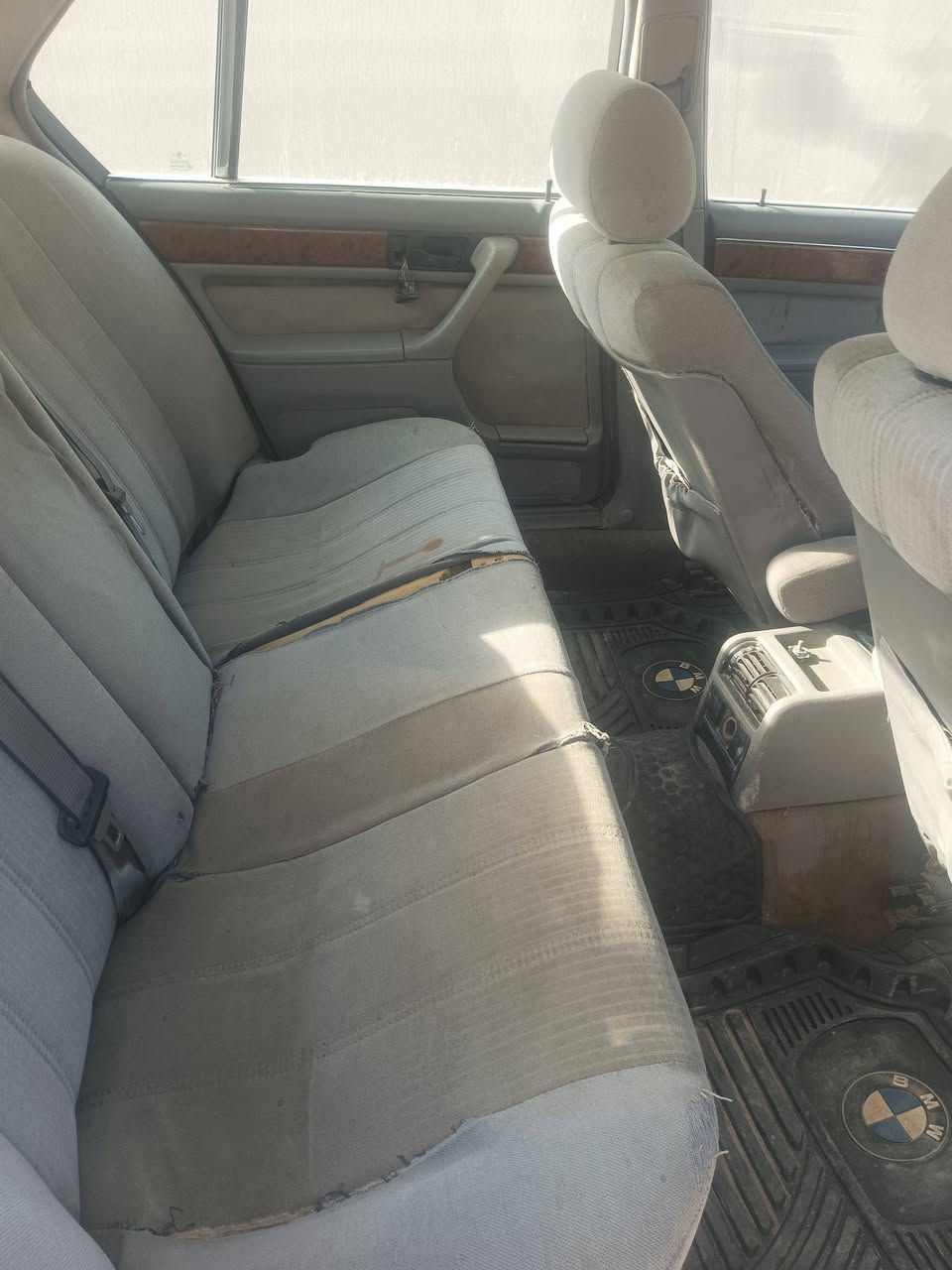 السلام عليكم اريد مراوس وانطي فرق مشروع وطني لل 27 رقم نينوى السياره تبريد شغال كير مكينه كهربائيات مكفوله ما عدا الصدر وشغلات نواعم رايدها ب 35 مكاني بيجي اريد مراوس شنو عندك نزل والرزق ع الله تحياتي للجميع ‏‪***********‬‏
