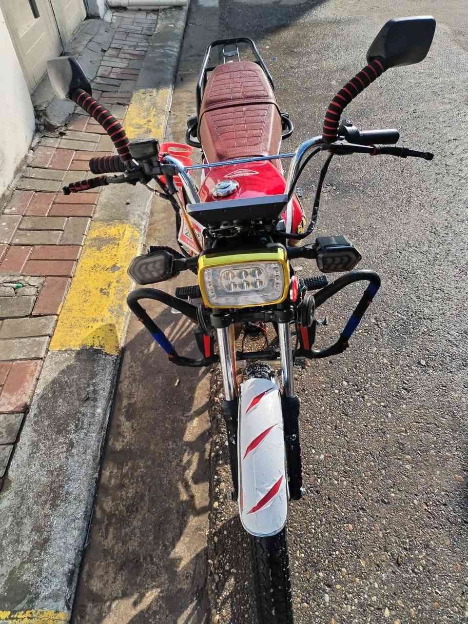 سلام عليكم دراجه ايرانيه موديل 2024مناقصه شي جاهزه محرك 200سعر 800بي مجال حك الجيه تواصل على رقم 0789869001ويا منفيس


**إذا كنت صاحب هذا الإعلان وتريد حذفه لأي سبب، رجاءا أرسل رسالة إلى الدعم الفني**