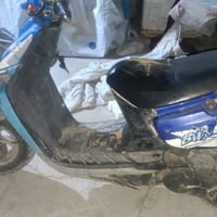 ياماها ام عيون  شغاله وسرعتهه 140 وحلوه سعرها 250 وبيهه مجال