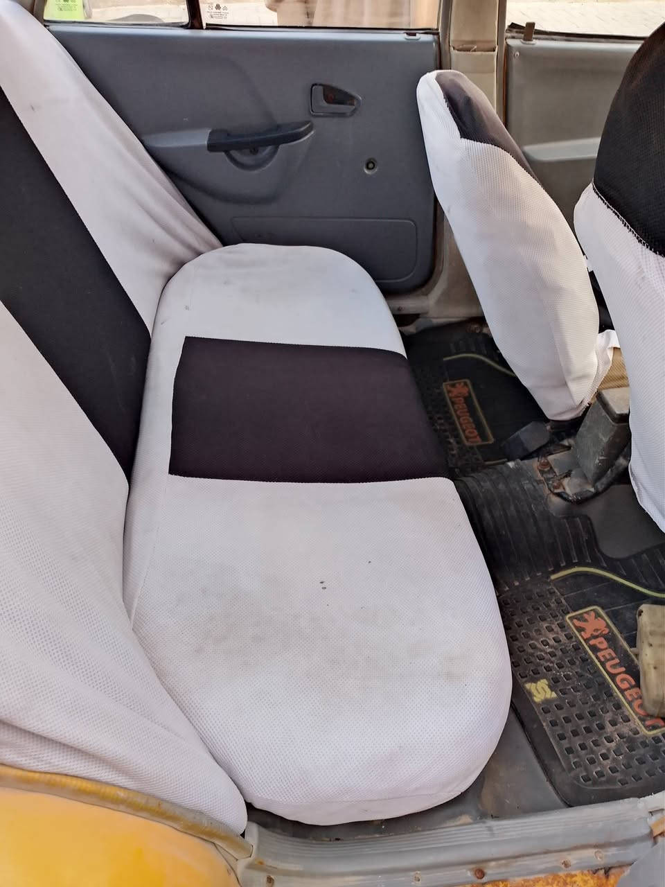 السلام عليكم سايبه للبيع موديل 2009 مكينه بيها بخار سياره شغاله كلشي مابيها كيرها حلو سنويه مجدده 2027 ابرانكيت معمرات بتاري جديد مشط جديد راعيها موجود رقم السياره ميسان 
 العنوان البصره السعر 13 وبيها مجال التواصل ***********
