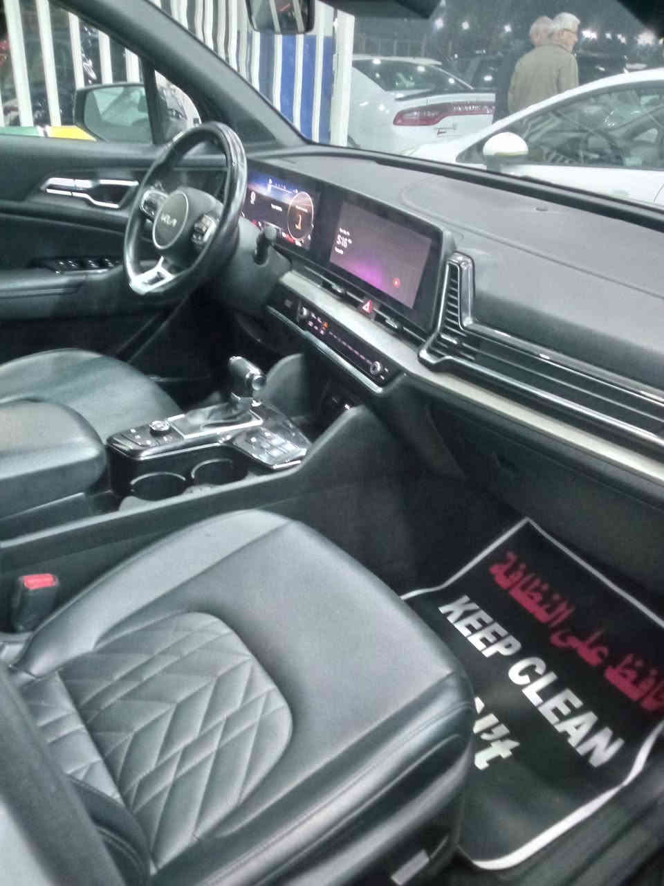 سلام عليكم اسبورتج للبيع موديل 23 صور حاذث مرفقة مع منشور سكن بغداد الأعظمية السعر 240 ورقة بيها مجال رقم الهاتف *********** سياره فول بدون ايرباك
