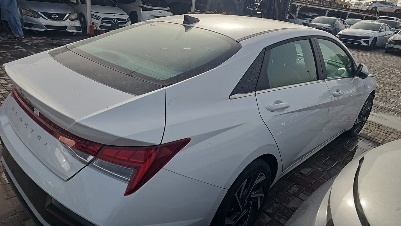 النترا2024
واصل ميناء 125
✅ كفالة تشغلية شاملة (المحرك – الگير )
✅ كفالة صبغ كامل باستثناء موقع الحادث
💰 السعر (واصل الى الميناء مع التصليح وبدون كمرك)
📑 يمكن إدخالها بكتاب الشهداء
🟢 لدينا وكلاء في جميع محافظات العراق لتنظيم العقد وضمان الحقوق ✍️
***********
📲 للانضمام إلى كروب الواتساب العروض الحصرية: 
رابط الكروب https://chat.whatsapp.com/CrfpXFoPYjNKj7W84pV5L7?mode=gi_t
