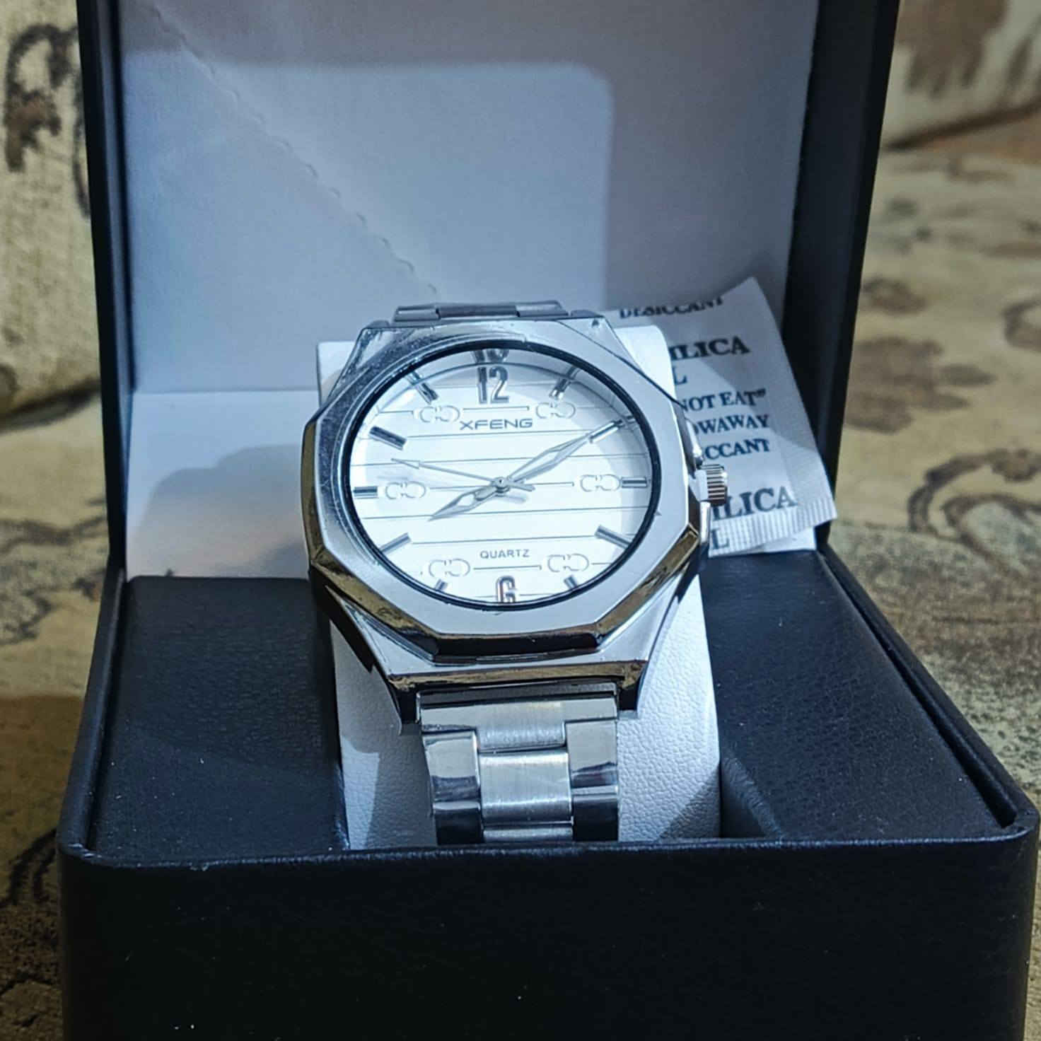 السلام عليكم 
ساعات مرتبات وبالواقع حلوة والله 
السعر 7 بس،و اكو توصيل


**إذا كنت صاحب هذا الإعلان وتريد حذفه لأي سبب، رجاءا أرسل رسالة إلى الدعم الفني**