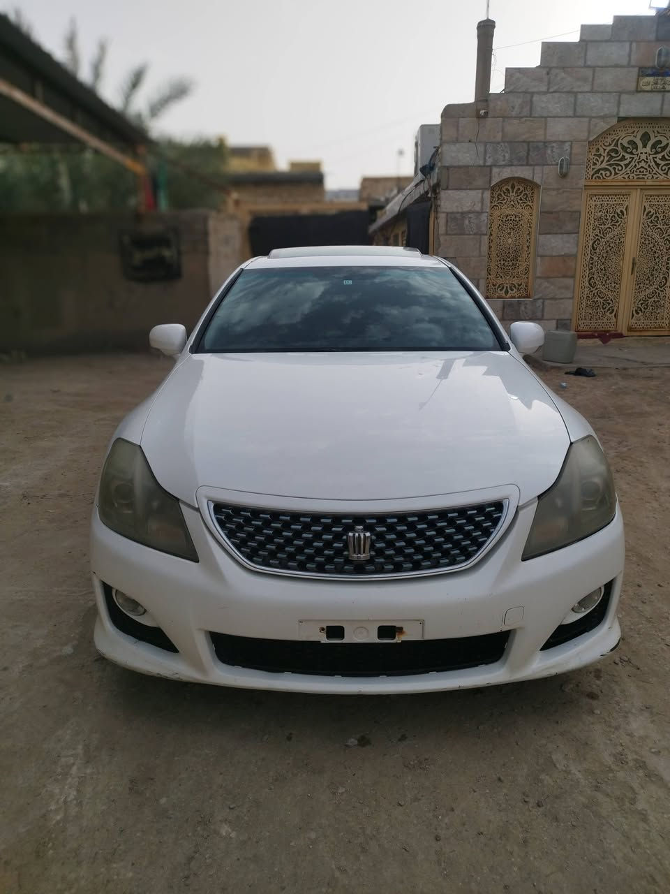 سلام عليكم
حوته الموديل 2009
موصفت فول 
محرك سته سلندر 
مكان ذي قار سوق الشيوخ 
السعر 75 ورقه 
الرقم ***********
