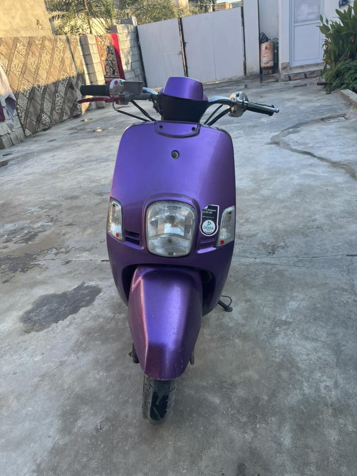 السلام عليكم دراجه بوليس كامله مكمله ماناقصها اي شي تايرات جدد مكينه نضيفه كفراتها نضيفه كهربائيات كلها شغلله مكاني ديالى بعقوبه تقاطع ساده السعر 475بيها مجال الشراي يتصل ***********
