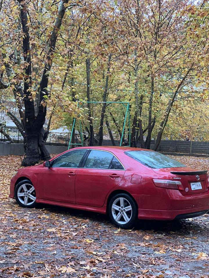 کامریی مۆدێل 2006 کامل کراوەتەوەتەوە 2011  مواسفات SEسڵایت کووشن کارەبا تەحدیل سوڕحە سپۆڕت مەکینەیی تازەبۆکڕاوە لۆک پێشووپشتی تازەتووندکراوەتەوە کامل سێرفزە هەمووشتێکی جائیزە سێ چوارپارچەیی بۆیاخ نیە بەس بەحیزام سبووخ دەیفرۆشم سەقفووشانی بۆیاخ نیە هیچی پێوەنیە ئاڕم پلاستیک هەولێرە بەشەرتی ئەوەلیات پاکانەشی بۆکراوە سەیارەکە زۆرجوانە هەیکەلی 70گەڵاو مەجالێکی برایانە 
***********
ڤایبەرووەتس ئاپیشی لەسەرە مووشتەریی تێل کە جوابی مەسج نادەمەوە لەگەڵ ڕێزم رانية, السليمانية
