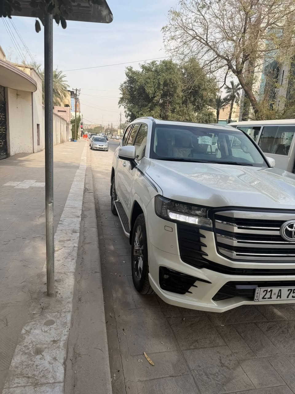 لاندكروز GXR ساز مديل 2024
ماشيه50 مغلفه ppf 
رقم مميز 4 ارقام 
مكفوله كفاله عامه غراضهه بعدهن بل لايلون 
استفسار ***********
