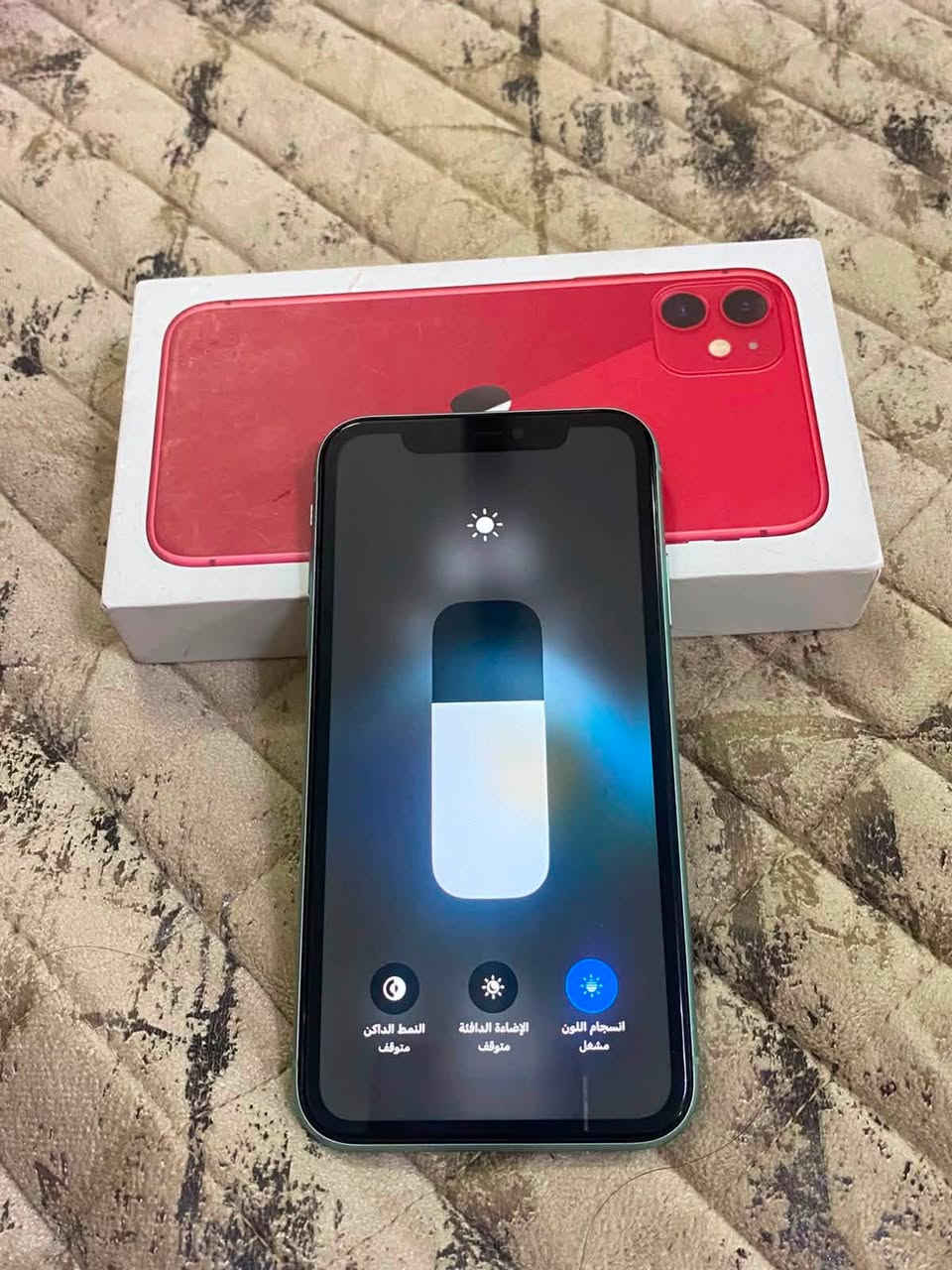 ذاكره 128 ، بطاريه 94 ،
شاشه اصليه، بطاريه اصليه ،
جهاز ما بي ولا شخط ، 
مع ملحقات كامله، مكفول ،
جهاز ما داخل للتصليح ، 
السعر : 275 الف 🔒
رقم الهاتف : *********** واتساب فقط 
المكان : بغداد البلديات
