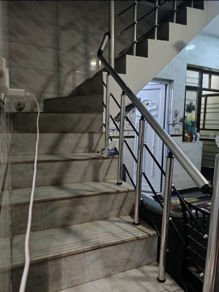 السلام عليكم 
دار60متر للبيع طابقين 
العنوان .بغداد الكرخ .منطقة المواصلات
السعر 65مليون 
للاستفسار الاتصال 
على الرقم الموجود 
***********
يوجد واتساب
