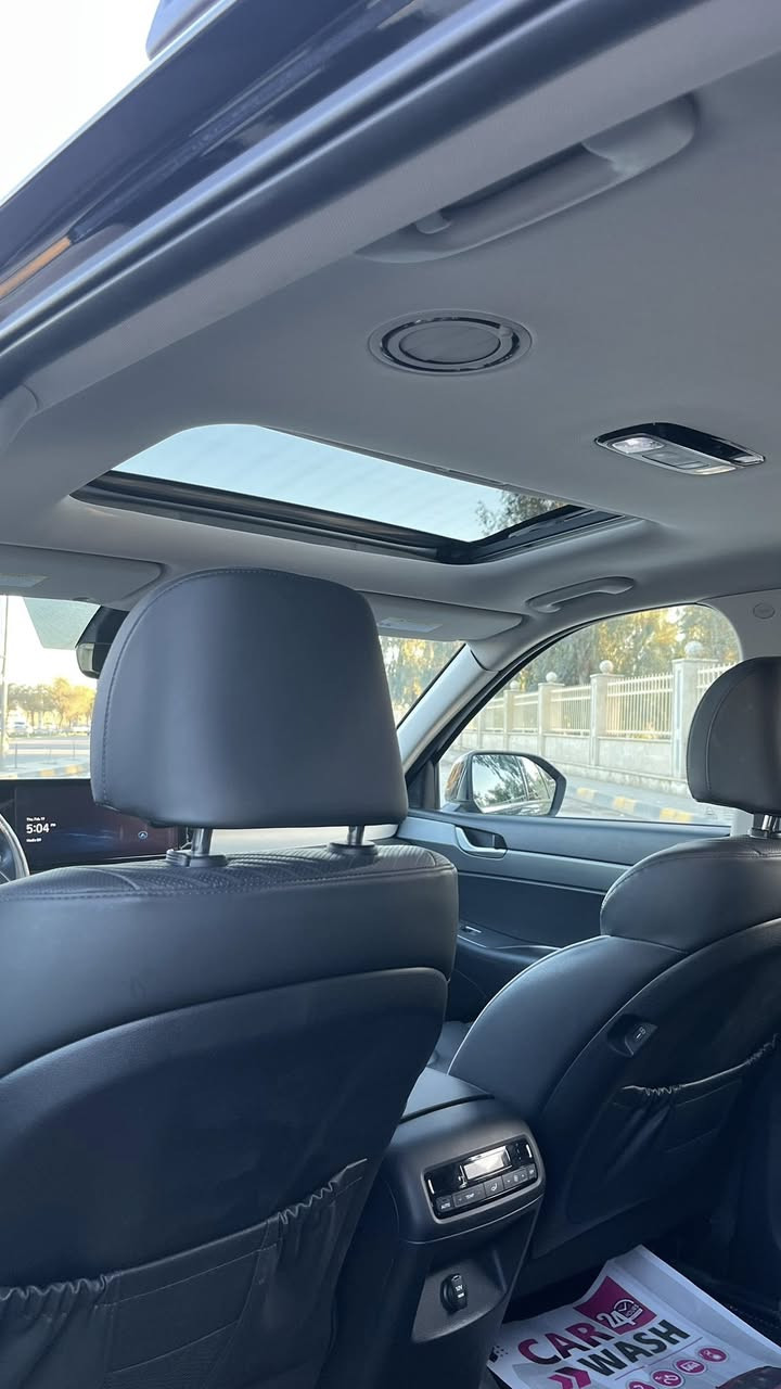 السلام عليكم
هيونداي بالاسيد / Hyundai palesade XRT

موديل : 2023

فئة XRT

اللون : اسود ملكي🔥

ماشية 25 مايل فقط 

سيارة جديدة 

الضرر موضح بلصور جداً بسيط بدون ارباك بدون دواخل بشرط

مرقم اربيل وكامل تحويل ثاني يوم 

مكاني موصل

 - مواصفات السيارة XRT -

بصمة تشغيل وترحيب ليزري انارة

سلايد روف

شفتات ستيرن

سمعات هارمن كاردن

مقاعد جلد

مقاعد امامية تدفئة

قيادة ذاتية تفاعلية

حساسات خلفية

رادار امامي تنبية ماقبل الاصدام وتوقف ذاتي رادار خلفي تنبية ماقبل الاصدام وتوقف ذاتي

حساس اجتياز

كامرا أمامية ( تحديد مسار )

صندوق خلفي كهرباء + فتح تلقائي عند الاقتراب مودات قيادة ( ذكي/ رياضي/ اقتصادي/مريح /ثلجي)

نظام جر المقطورة

لايتات + كشافات + لد نهاري زنون شاشة متصل الشكل الجديد

اطارات حجم ٢٠ والويل لون بلاك شاحن موبايل واير لس

المرآة الوسطية تعتيم ذاتي وجانبية تعتيم وهيتر مراية جانبية اشارات بالمريا الجانبية

نظام نزول منحدرات

هاندبريك بصمة

تشغيل عن بعد

للأستفسار 

***********
