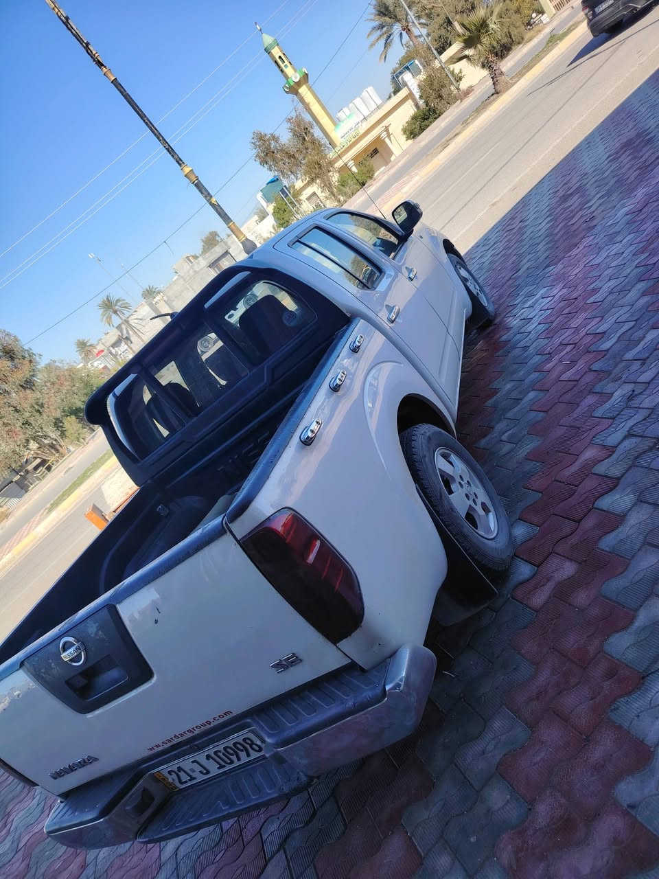 السلام عليكم ورحمة الله وبركاته.... نيفاره موديل 2009 للبيع رقم اسليمانيه الجديد سنويه لحد 2030 كير مكينه مكفول تخم تأير تخم ويل صدر أمامي خلفي جديد داخل دوشمه كامله السيارة جاهزه من كلشي العنوان خانقين ***********
