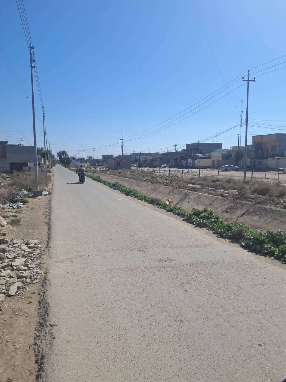 السلام عليكم للبيع قطعة أرض سند زراعي تحويل بسم المشتري مباشر حي الفارس على النهر مباشر ١٥٠متر ملاحظه 
1. لدينا عروض كثيره وبمختلف المساحات
 للاستفسار عن السعر والتفاصيل الاخرى مرسله الصفحه او اتصال على الرقم ***********
