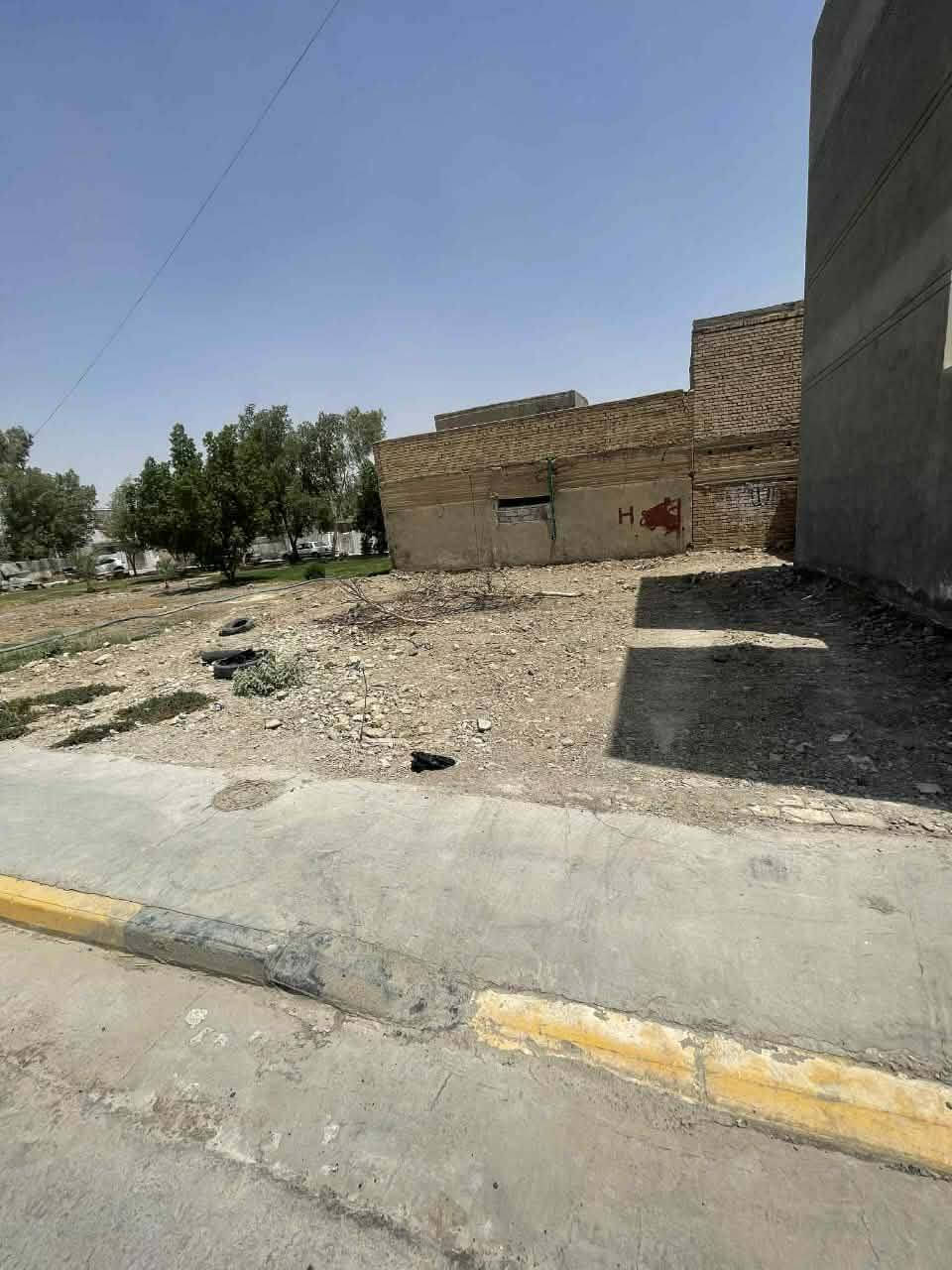 القطعه للبيع المساحه 188 طابو صرف مقابل عمارة السفينه تحويل مباشر  ***********
***********
