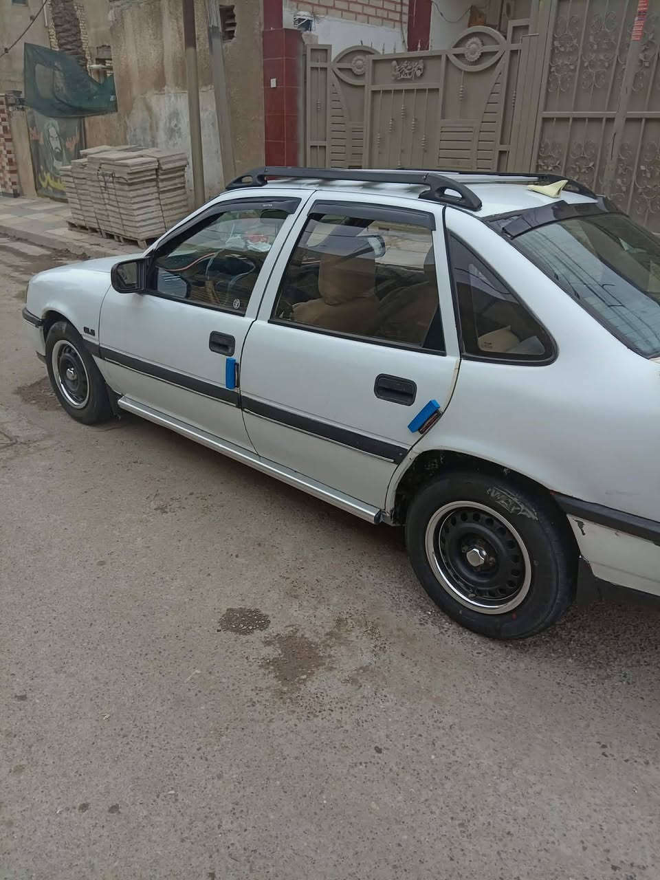 سلام عليكم من رخص الادمن اوبل فيكترا 92سياره كامله مكمله محرك كير عادي تدفئه كهربائيات كلها شغال 28وبيها مجال رقم ديالى مشروع وطني بغداد ابو غريب


**إذا كنت صاحب هذا الإعلان وتريد حذفه لأي سبب، رجاءا أرسل رسالة إلى الدعم الفني**