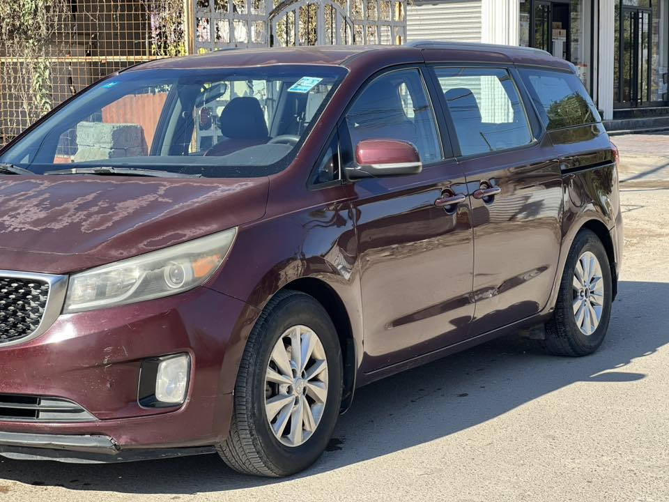 السلام عليكم سيدون للبيع 2016 باسمي مال بيت 
للاستفسار اتصل *********** متوفر واتساب
